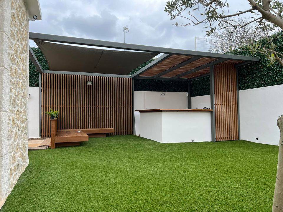 pergola sur mesure avec toile tendue aix en provence