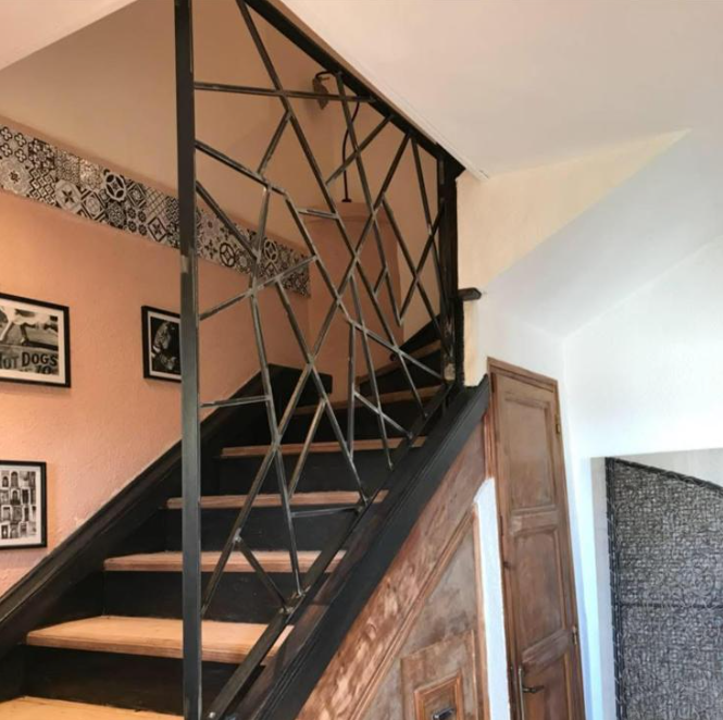garde corps d'escalier design et sur  mesure Marignane
